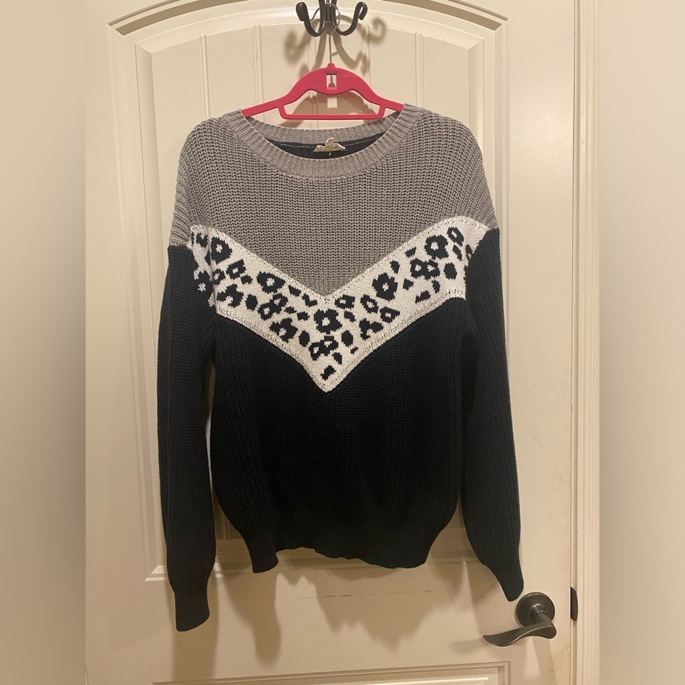 cute sweater!